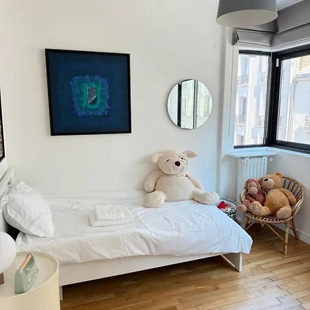 Amazing Location In 15, Near Eiffel Tower Parigi